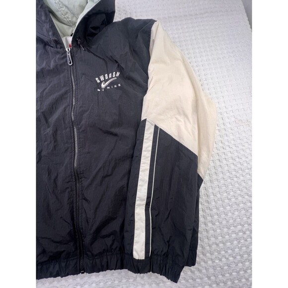 Vintage Nike Jacket Big Logo Hooded Bomber Puffer Coat 90s Black White Sz L - Picture 9 of 14